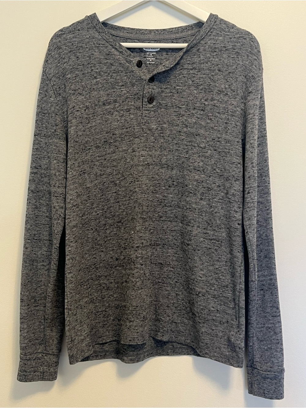Old Navy Heather Gray Long Sleeve Henley Shirt | Men’s Casual Button Placket Tee